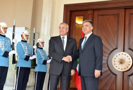 Cumhurbaşkanı Gül, Lübnan Cumhurbaşkanı İle Çalışma Yemeğinde Bir Araya Geldi