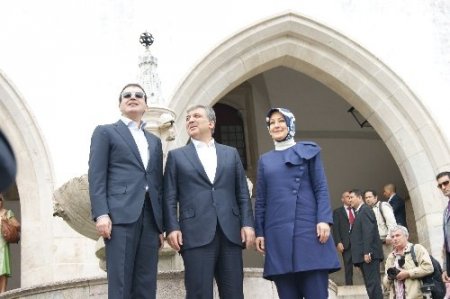 Cumhurbaşkanı Gül, tarihi Sintra şehrindeki sarayları ziyaret etti