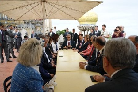 Cumhurbaşkanı Gül, tarihi Sintra şehrindeki sarayları ziyaret etti