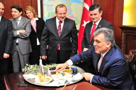 Cumhurbaşkanı Gül Balıkesir'de