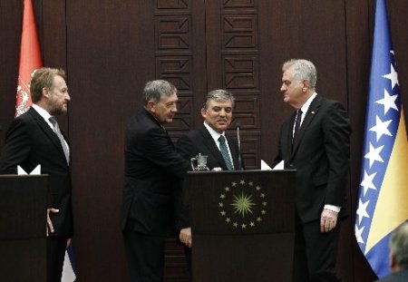 Cumhurbaşkanı Gül: Balkanlar'da iklim ve atmosfer değişiyor