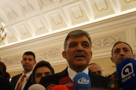 Cumhurbaşkanı Gül: Çift başlılık sözkonusu değil