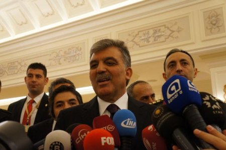 Cumhurbaşkanı Gül: Çift başlılık sözkonusu değil