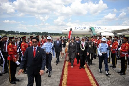 Cumhurbaşkanı Gül Endonezya’da