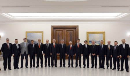 Cumhurbaşkanı Gül: Kelime hazinesi zayıf bir nesil ortaya çıktı