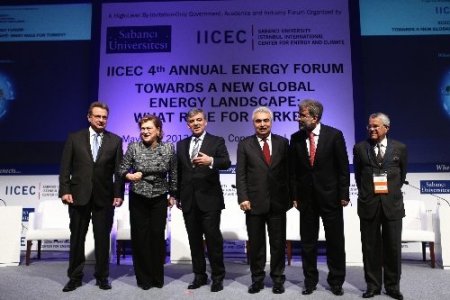 Cumhurbaşkanı Gül: Nükleer santraller, istikrarsızlığa kurban edildi