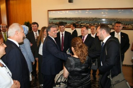 Cumhurbaşkanı Gül Polonya'dan Döndü