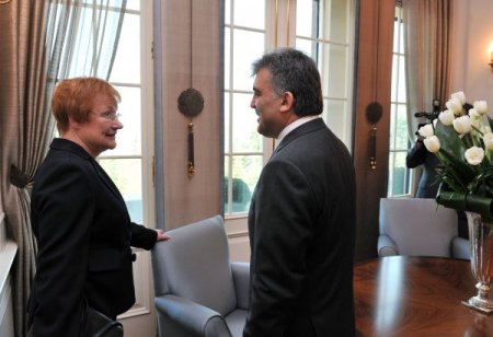 Cumhurbaşkanı Gül Ve Finlandiyalı Cumhurbaşkanı Başbaşa Görüştü