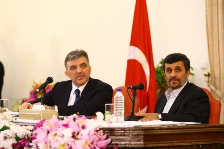 Cumhurbaşkanı Gül Ve İran Lideri Ahmedinejad Ortak Basın Toplantısı Düzenledi