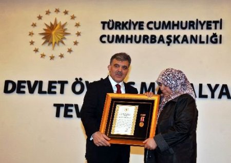Cumhurbaşkanı Gül'den Şehit Ve Gazilere Madalya (2)