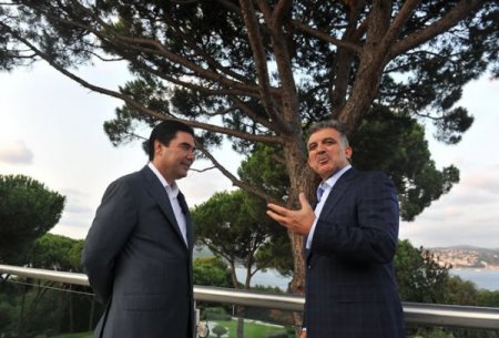 Cumhurbaşkanı Gül’den Türkmenistan Devlet Başkanı Onuruna İftar