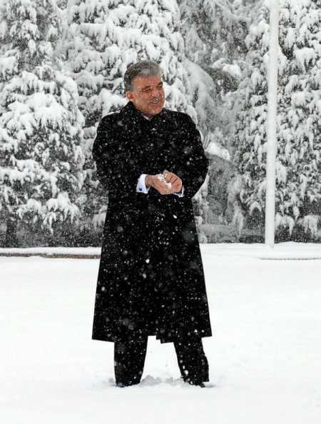 Cumhurbaşkanı Gül'ün Kar Keyfi