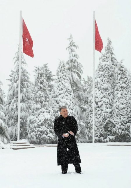 Cumhurbaşkanı Gül'ün Kar Keyfi