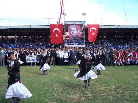 Cumhuriyet Bayramı Kumluca'da Coşkulu Kutlandı