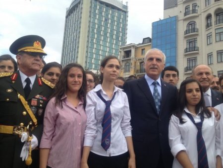 Cumhuriyet Bayramı kutlamaları Taksim’de başladı
