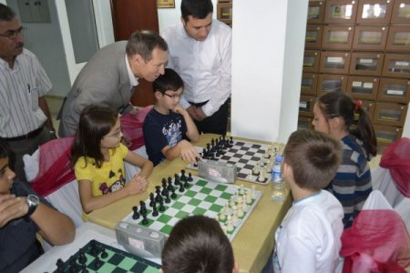 Cumhuriyet Kupası satranç turnuvası başladı