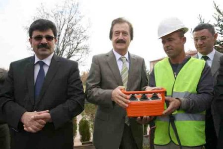 Cumhuriyet Üniversitesi Tıp Fakültesi'ne ek bina yapılıyor