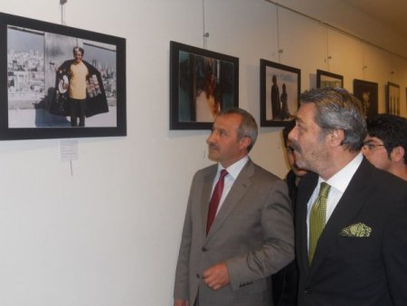 Dadaş Film Festivali'nde Kadir İnanır'a 'Onur Ödülü' Verildi