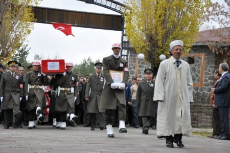 Dadaş Timi'nin Dadaşı dualarla uğurlandı