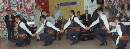 Dadaşlardan dayanışma gecesi