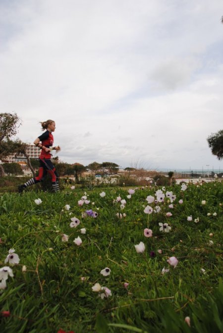 Dağ laleleri Titreyengöl'de ilkbahar sevinci yaşattı