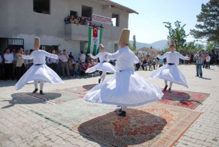 Dağdibi Köyü 'hayır Günü' Bereketli Geçti