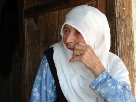 Dağlıca Şehidinin Annesi: 3 Yıldır Acılarımı Tbmm Başkanı'ndan Gelen Gönül Alma Telefonları Dindiriyor