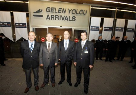 Dalaman'a sezonun ilk turist kafilesi geldi