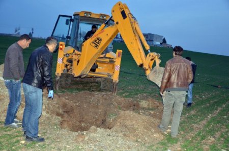 Damlacık köyüne düşen tank topu, imha edildi