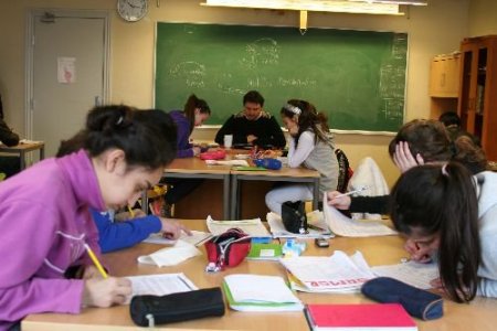 Danimarka'da Faliyet Gösteren Özel Hay Okulu, Danimarkalıların Da Takdirini Kazandı