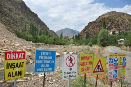 Danıştay, Mahkemenin Hes Kararını Bozup Yeni Bilirkişi İstedi
