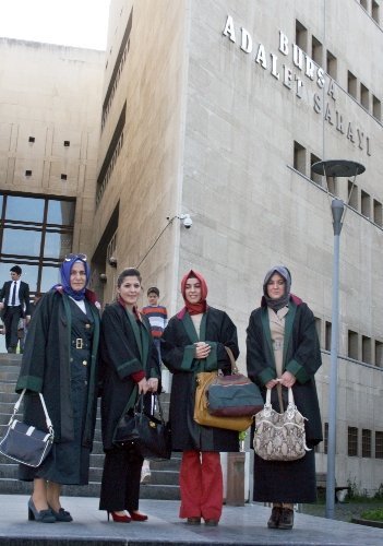 Danıştay’ın kararına sevinen avukatlar özgürlüklerin genişlemesini istiyor