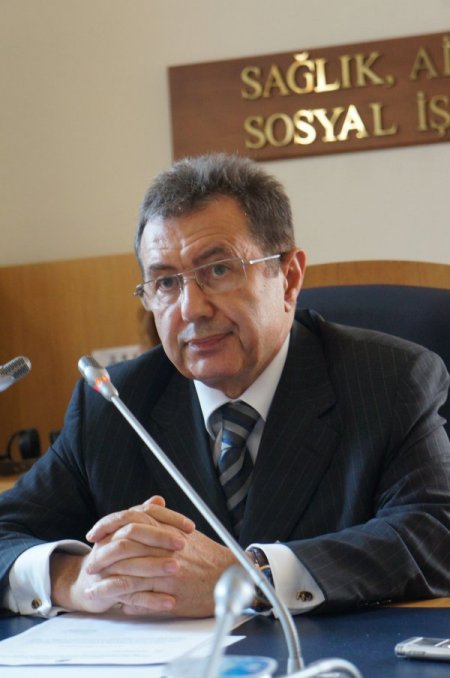 Darbeleri Araştırma Komisyonu, Karamehmet'i dinliyor