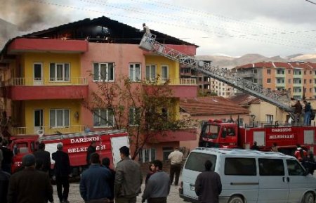 Darende'deki Yangında Maddi Hasar