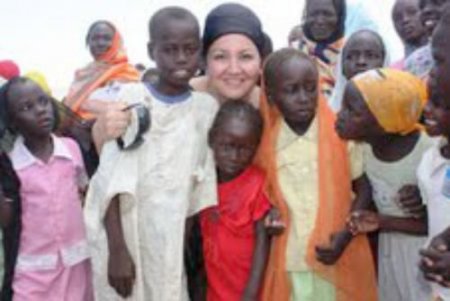 Darfur'a Emine Anne Koleji Ve İkbal Gürpınar Hastanesi Yapılacak