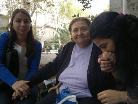 Darülaceze'de bayram mutluluğu