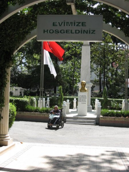 Darülaceze'de Buruk Bayram