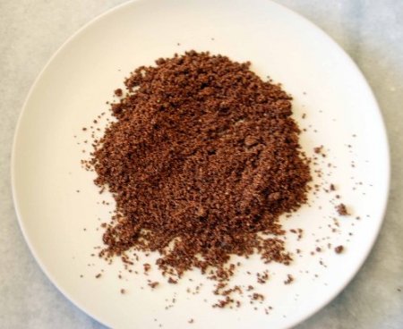 Datça bademinden kahve yapıyorlar