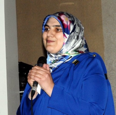 ‘Davetsiz Misafir’ annelerle buluştu