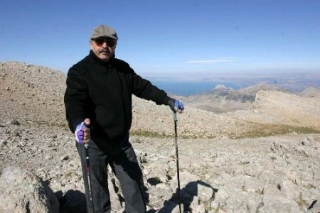 Davraz'da Kayaktan Sonra Yamaç Paraşütü İçin Çalışmalara Başlandı
