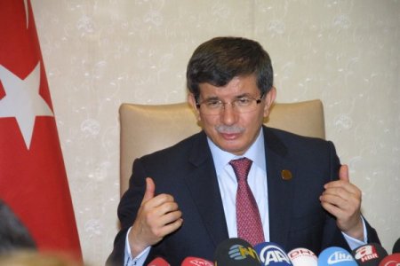 Davutoğlu, Gazze'de ağlarken çekilmiş fotoğrafının hikayesini anlattı