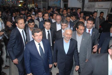 Davutoğlu, İran Ve Azerbaycan Dışişleri Bakanlarıyla Buluştu