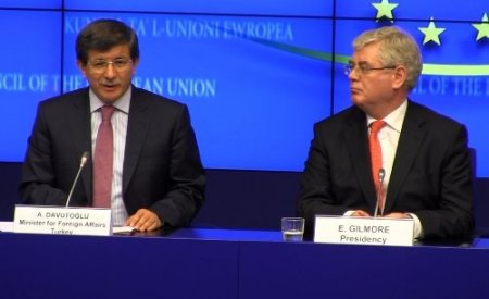 Davutoğlu: Bir 50 yıl daha beklemek istemiyoruz