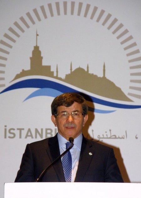 Davutoğlu: İsrail, Filistin’de işgali pekiştirmek istiyor