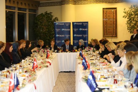 Davutoğlu: Kamplarda bir buçuk yılda 2 bin 904 bebek doğdu