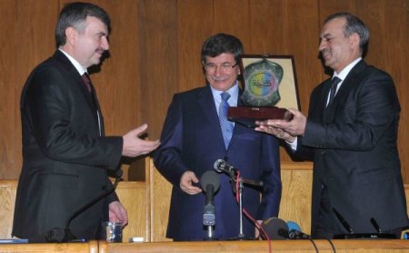 Davutoğlu: Kerkük ile ebediyete kadar kardeşiz