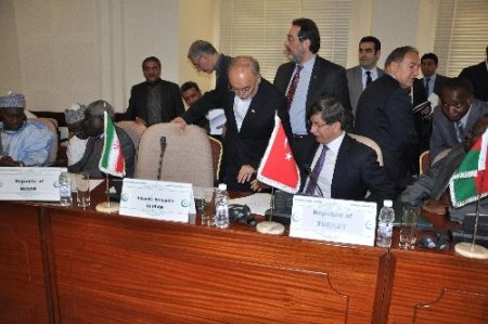 Davutoğlu: Mali'ye desteğimiz sürecek