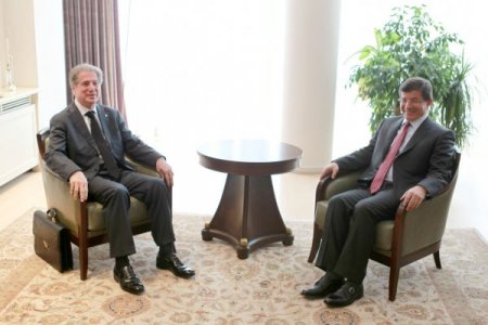 Davutoğlu: Ortadoğu’daki Değişim, Siyasal Anlamda Bir Dönüşüm Olmalı