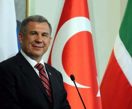 Davutoğlu: Rusya Ve Tataristan'la Ticari İlişkilerimizi Geliştirmek İstiyoruz