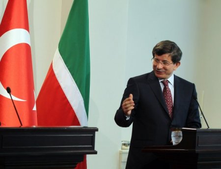 Davutoğlu: Rusya Ve Tataristan'la Ticari İlişkilerimizi Geliştirmek İstiyoruz